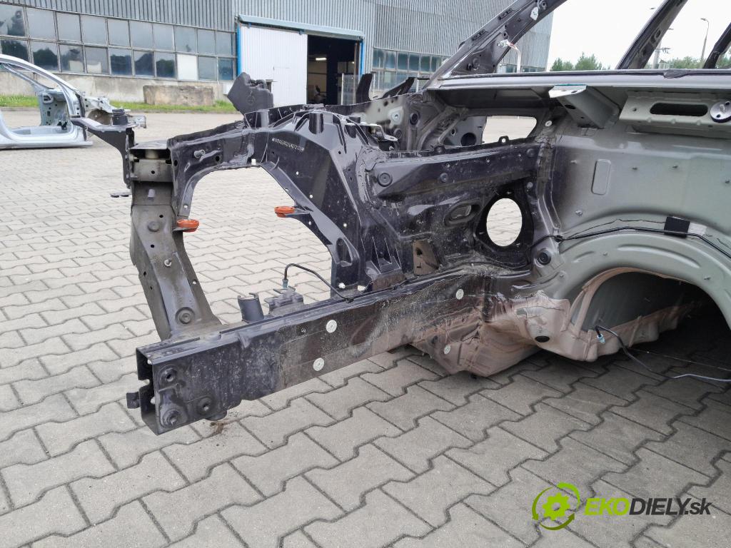 Bmw X3 2020 štvrťka Práva: