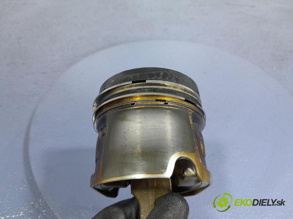 Bmw Seria 7 2019 piest