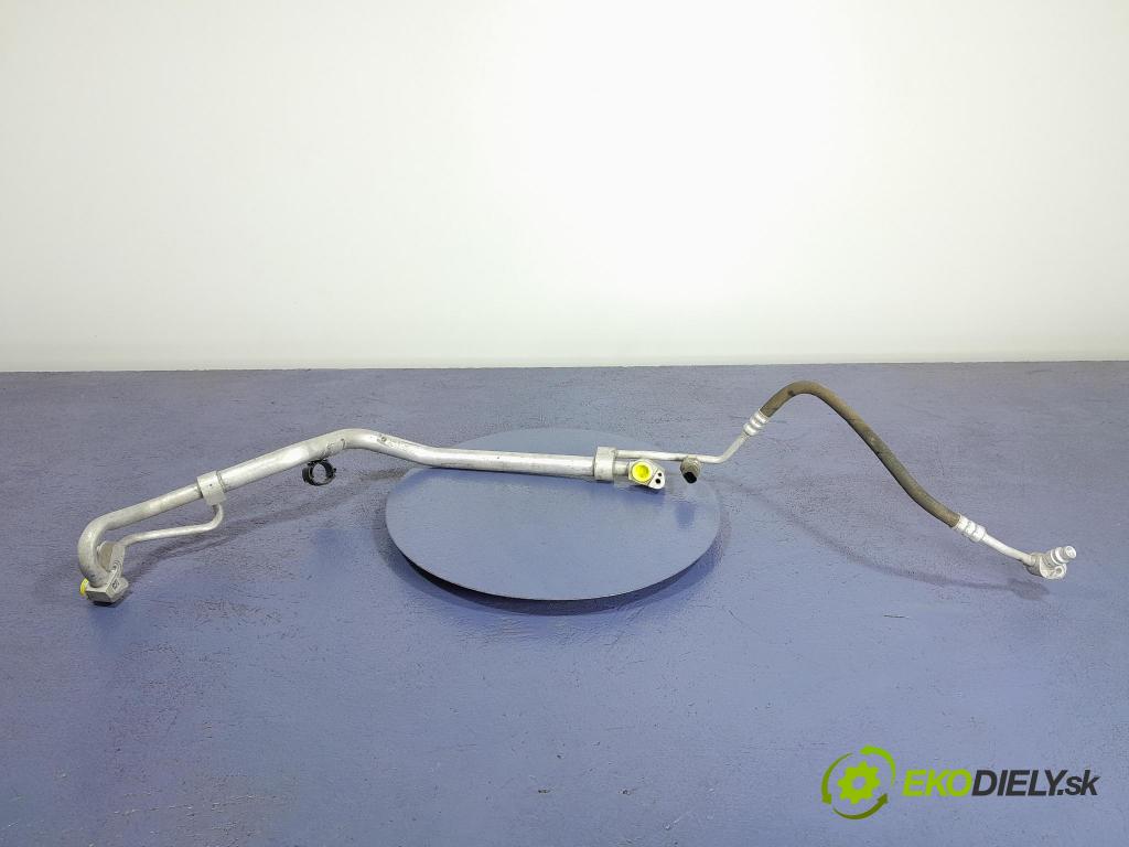 Bmw X3 2020 trubka Klimatizace: 9868407