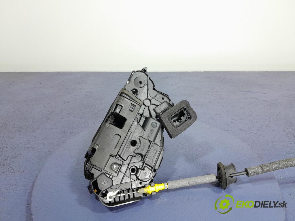 Audi A3 2021 zámek dveře před Levý: 5TB837015B