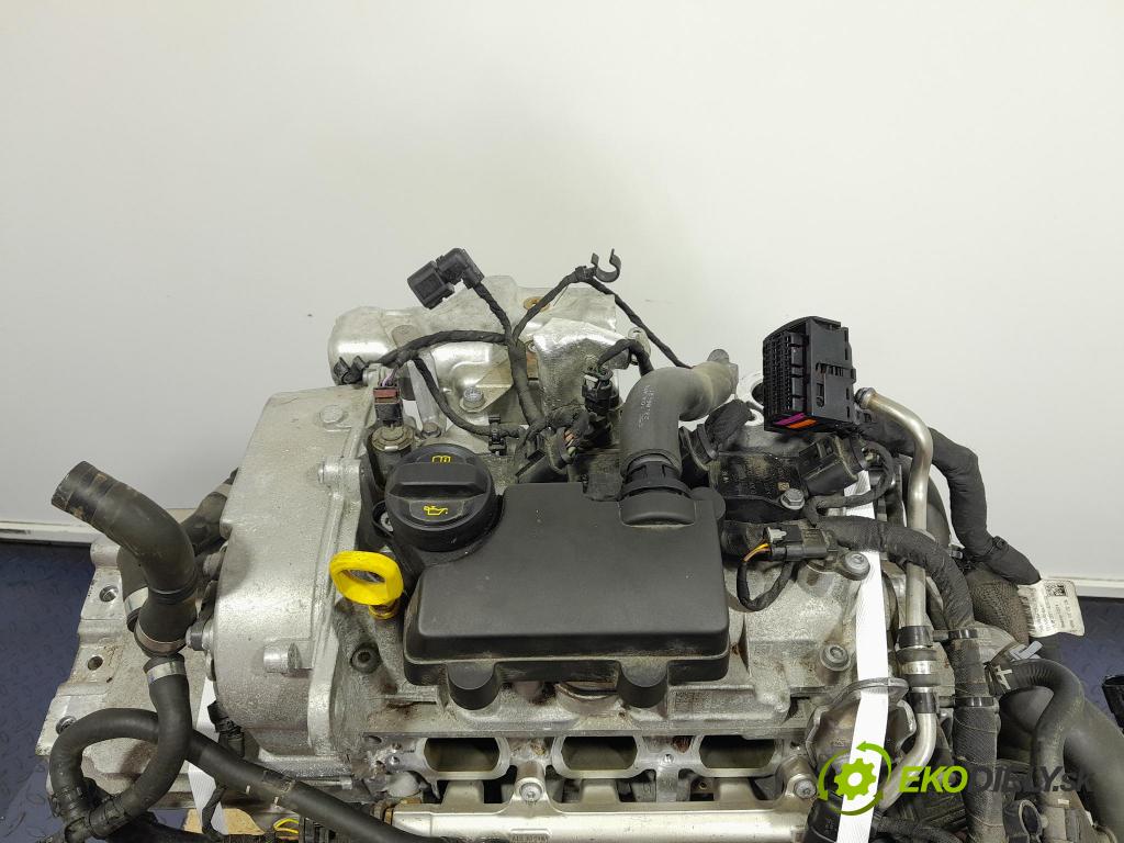 Audi A3 2021 motor Benzín: DLA