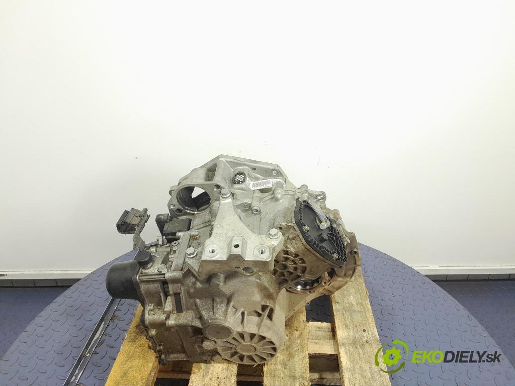 Audi A3 2021 prevodovka automatická URF