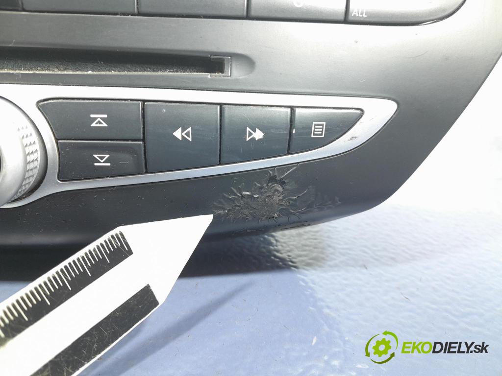 Renault Laguna 2008 Radio I Navigácia: 281150017R