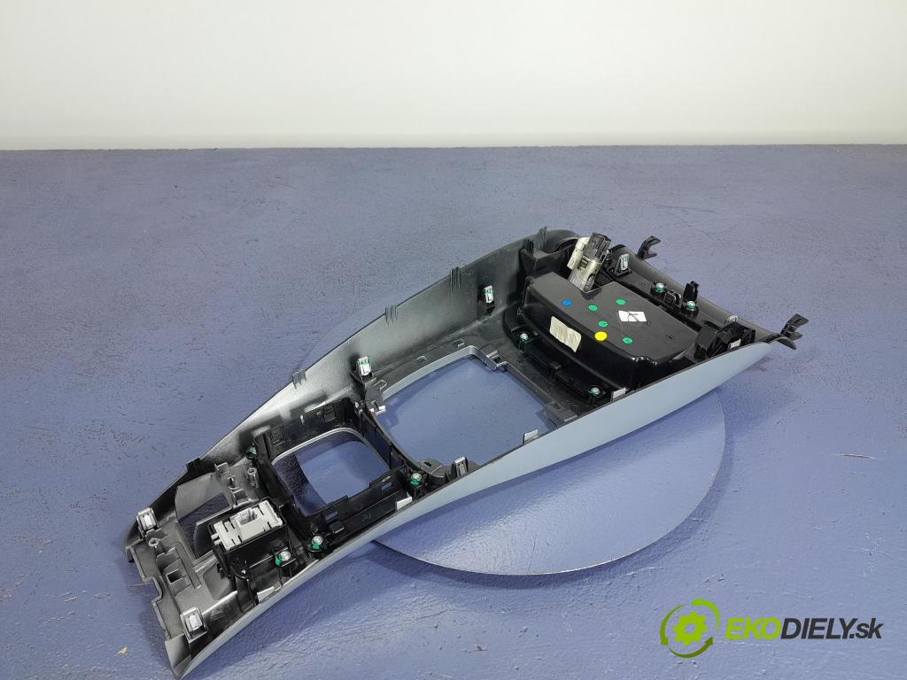 Renault Laguna 2008 tunel Stredný: 969120002P