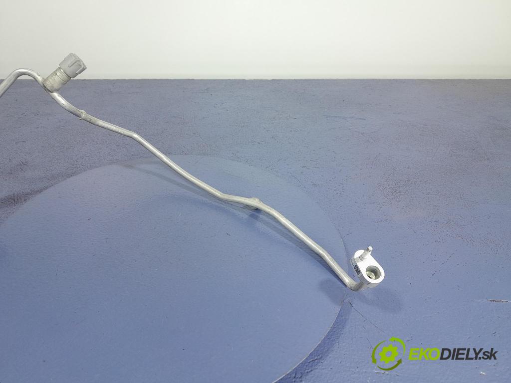 Audi A3 2021 trubka Klimatizace: 5Q0816741C