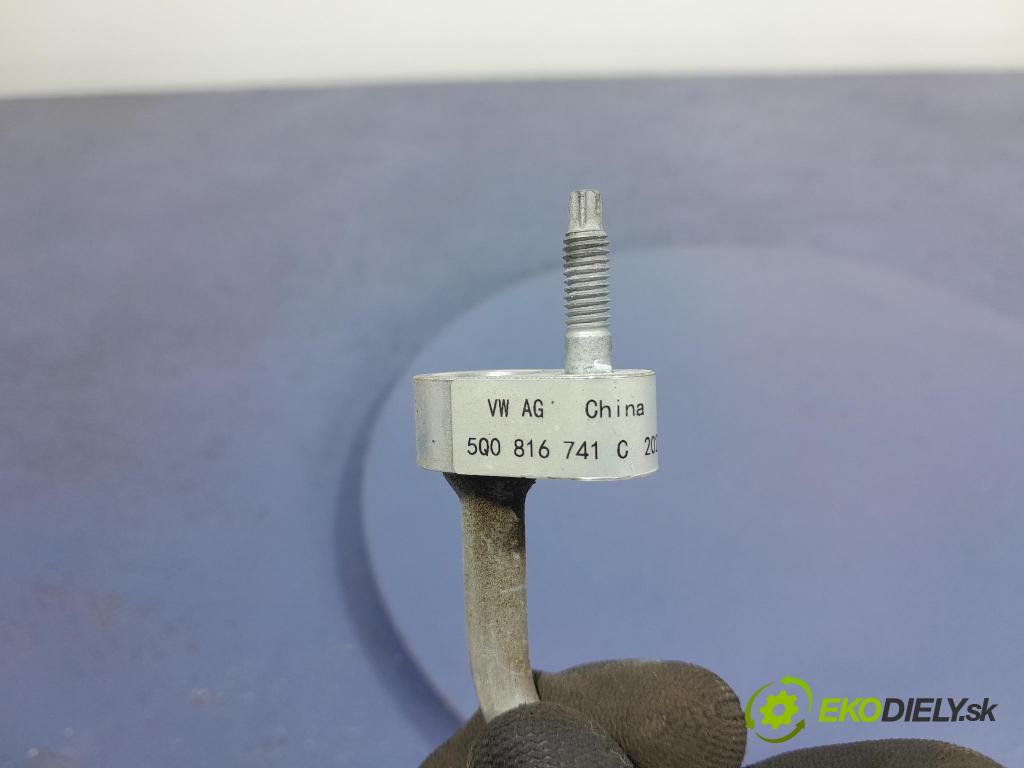 Audi A3 2021 trubka Klimatizace: 5Q0816741C