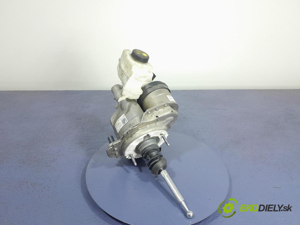 Audi A3 2021 servo Brzdní: 5WB614105AF