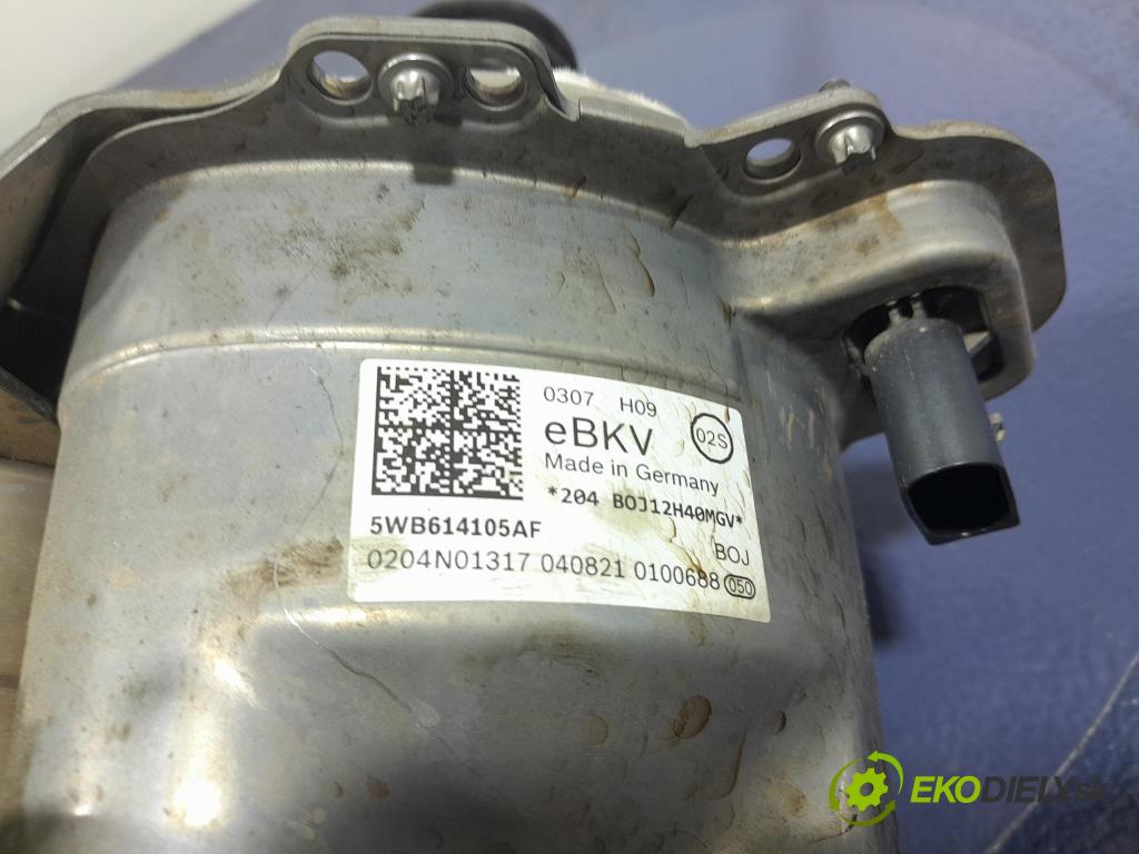 Audi A3 2021 servo Brzdní: 5WB614105AF