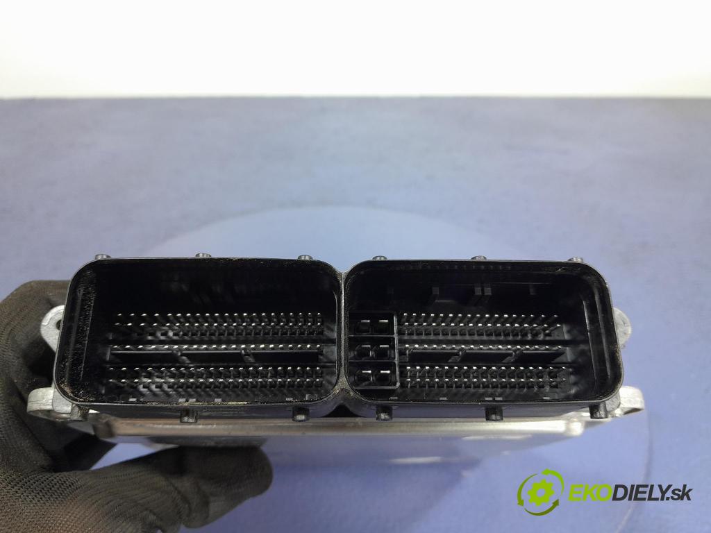 Vw Tiguan 2019 riadiaca jednotka Motor: 06K907309B
