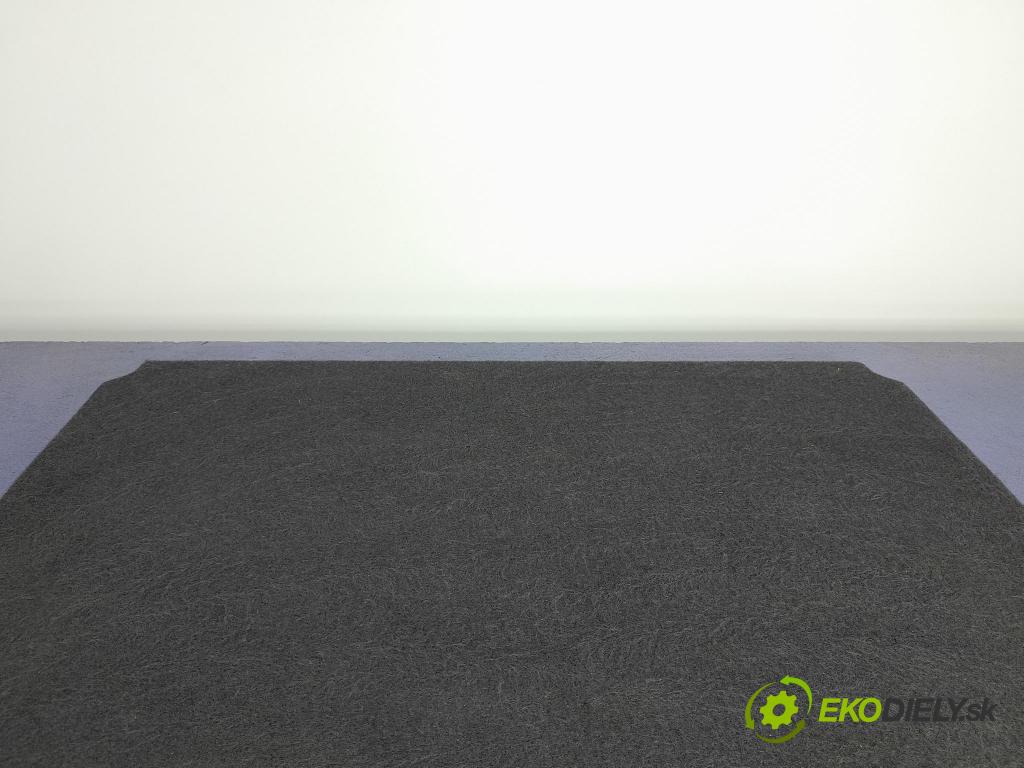 Vw Tiguan 2019 koberec do auta 5NA858855G