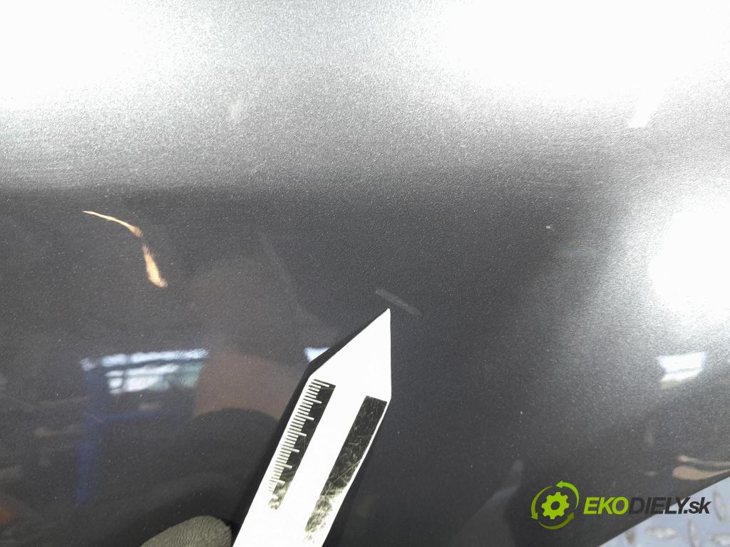 Bmw Seria 3 2017 blatnik před v pravo: