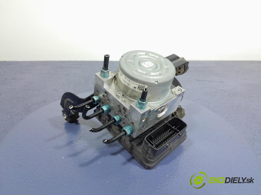 Bmw Seria 3 2017 čerpadlo ABS x 6887742
