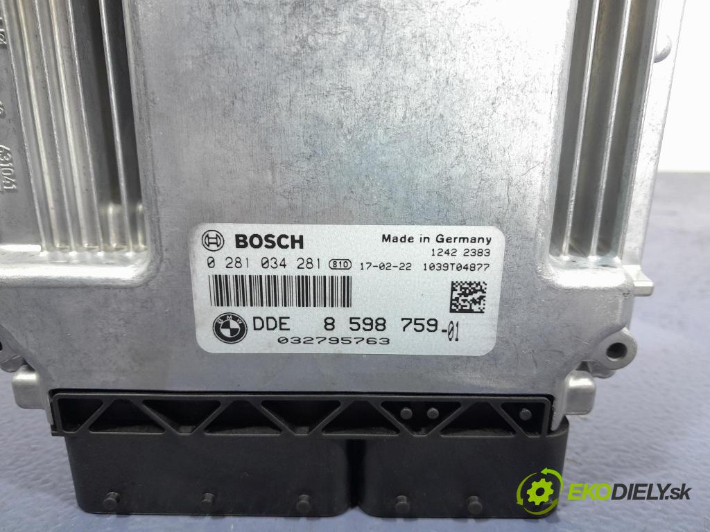 Bmw Seria 3 2017 riadiaca jednotka Motor: 8598759