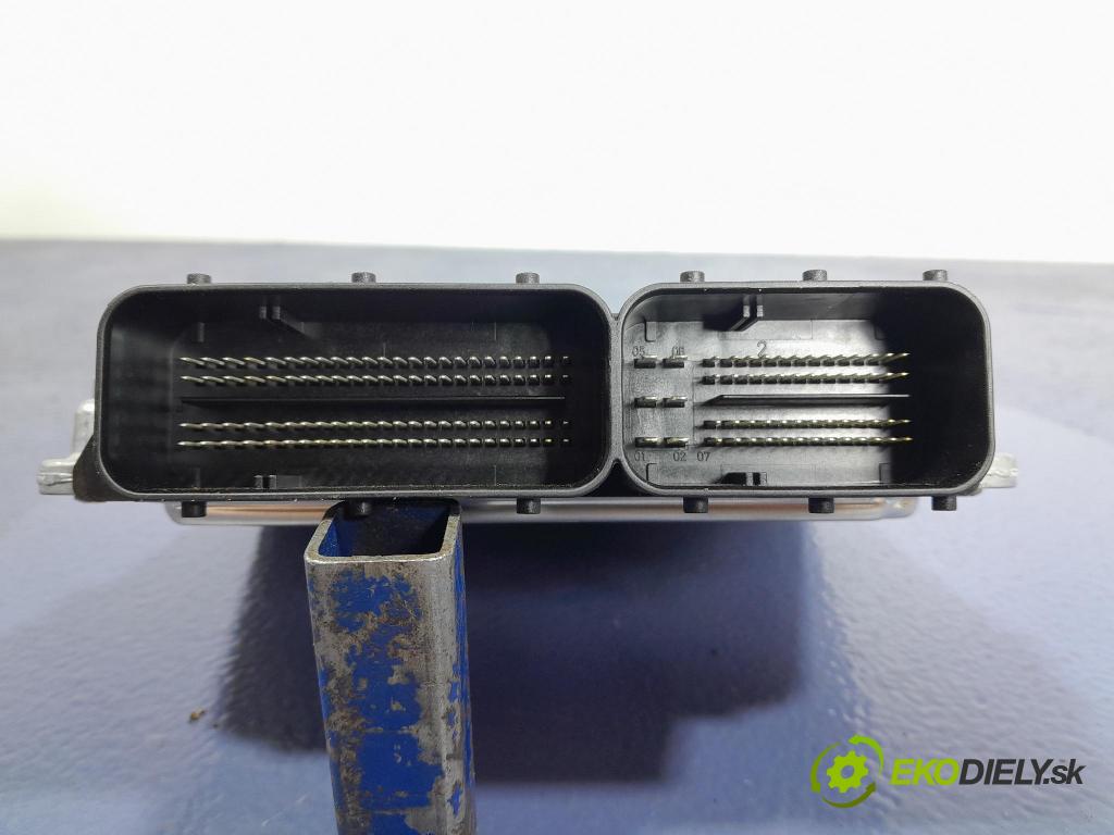 Bmw Seria 3 2017 riadiaca jednotka Motor: 8598759