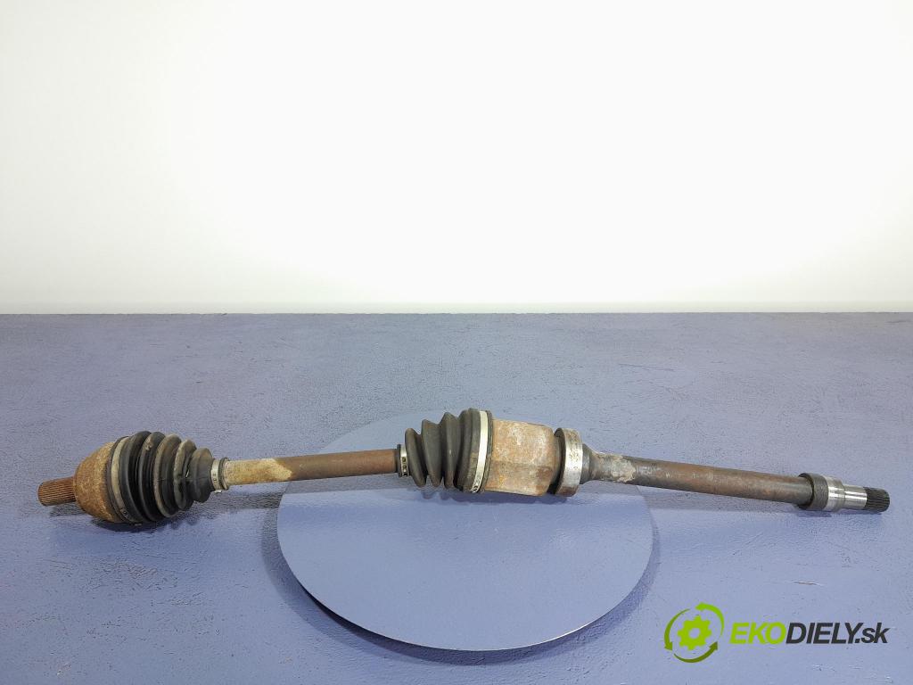 Volvo V50 2011 poloos Prava: Predné