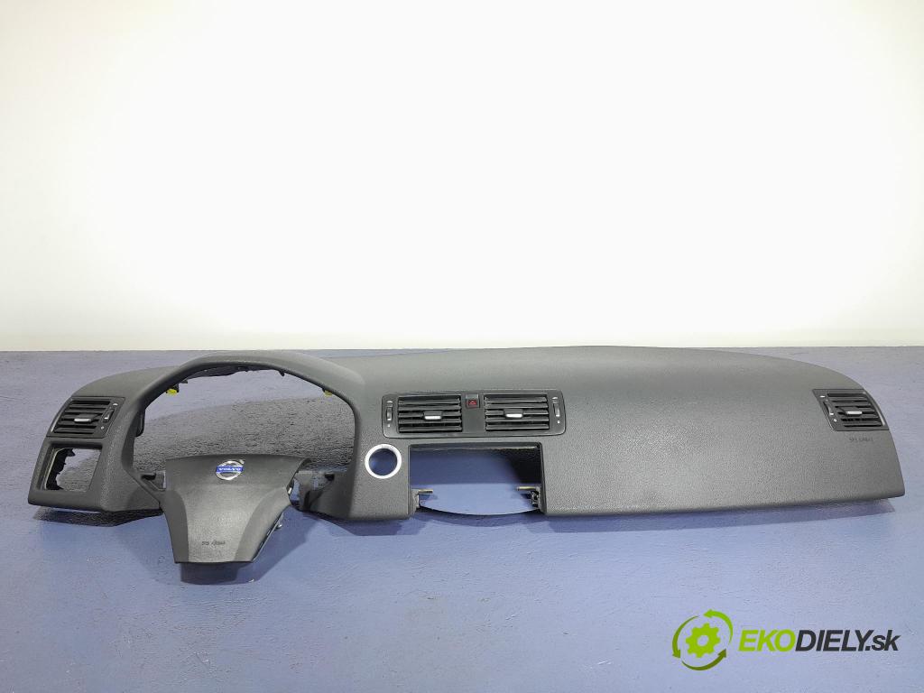 Volvo V50 2011 kokpit,přistrojova deska