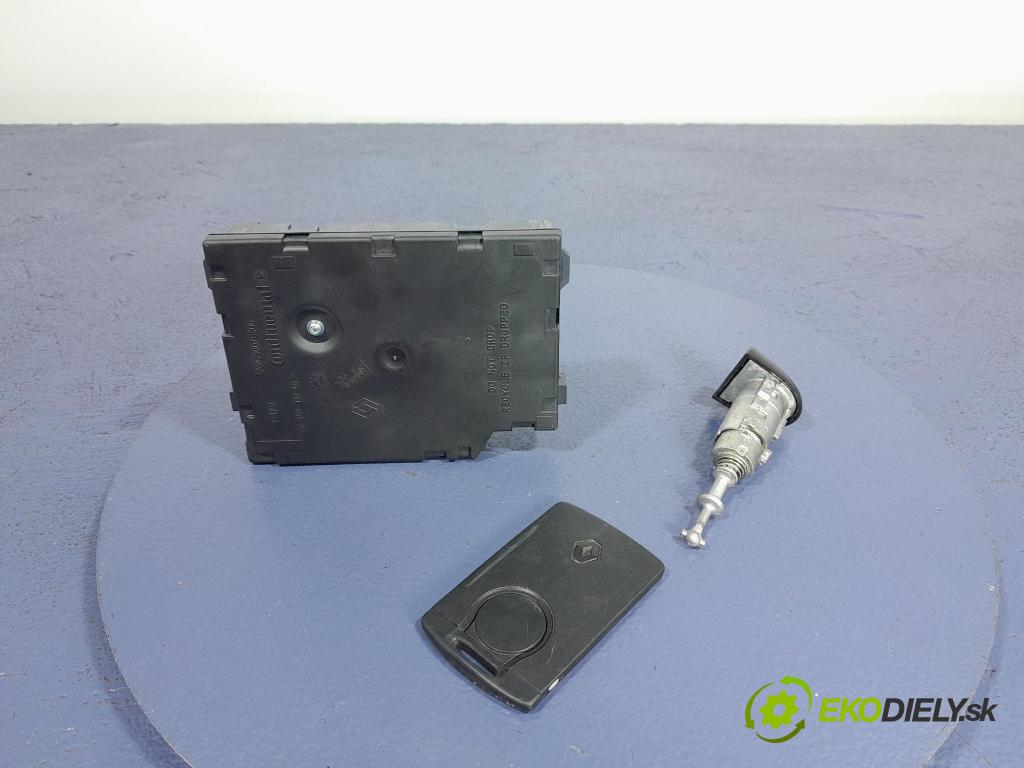 Renault Captur 2016 Spínač zapaľovania: 285904740R