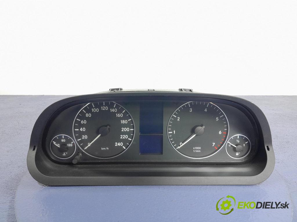 Mercedes A-klasa 2005 Přístrojová deska 1031098101