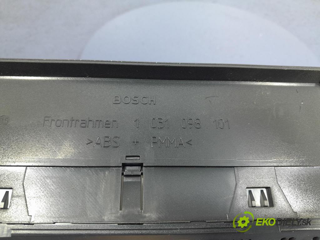 Mercedes A-klasa 2005 Přístrojová deska 1031098101
