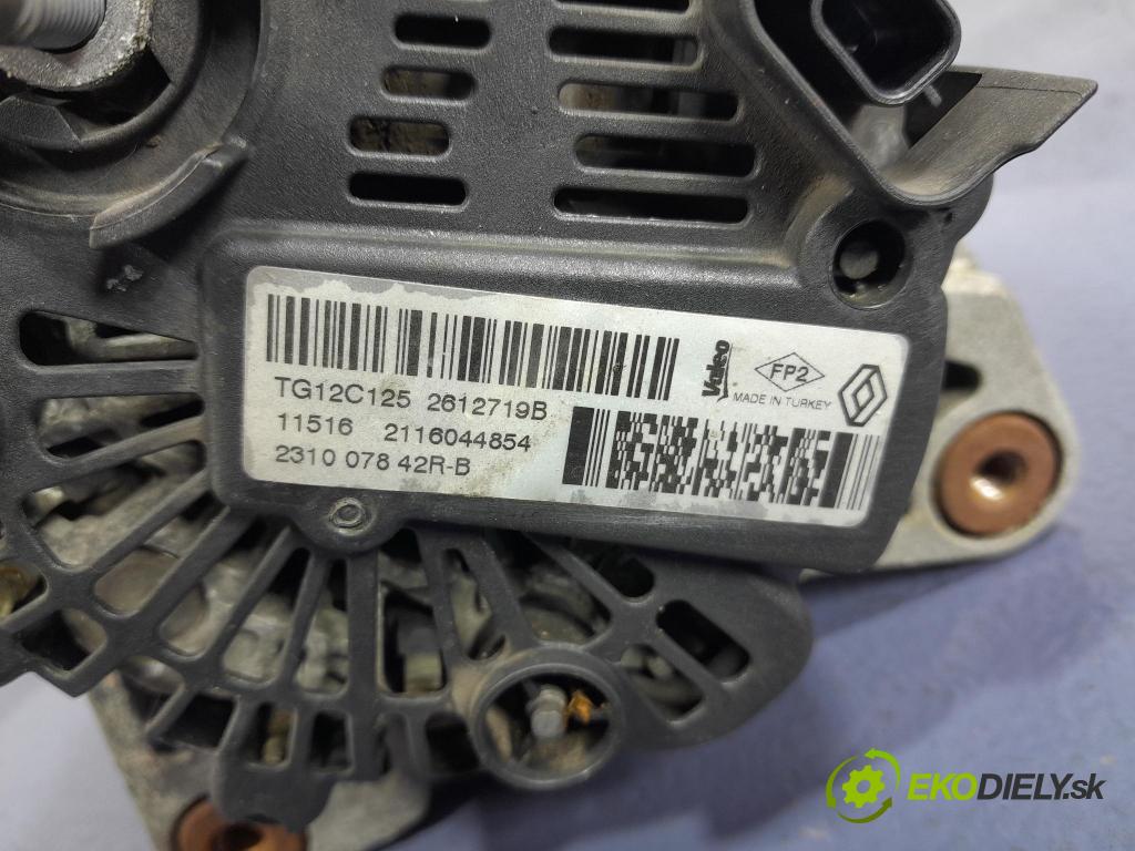 Renault Captur 2016 Alternator 231007842R