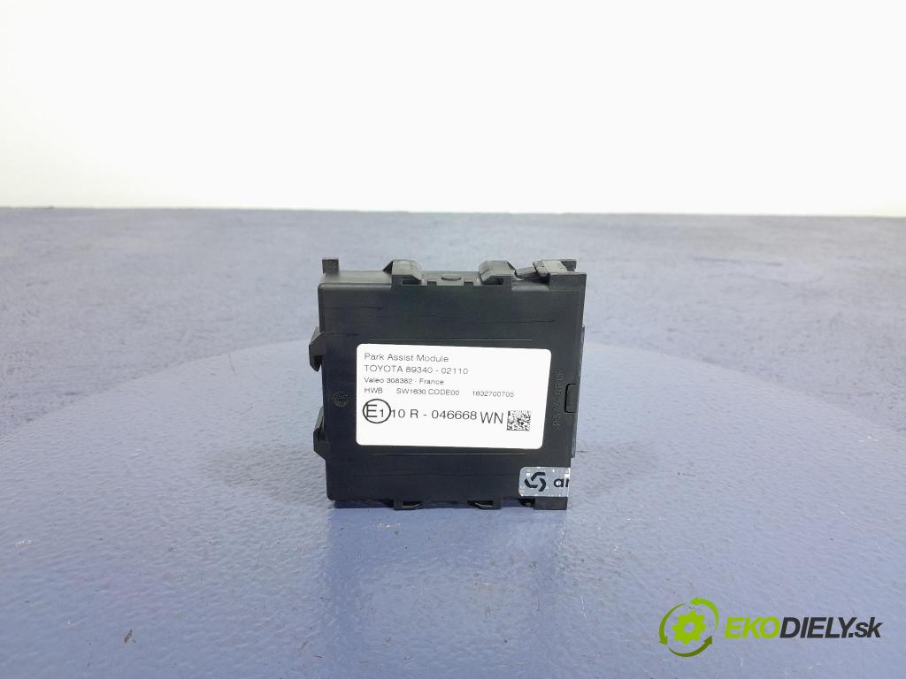 Toyota Auris 2017 snímač / riadiaca jednotka PDC 89340-02110