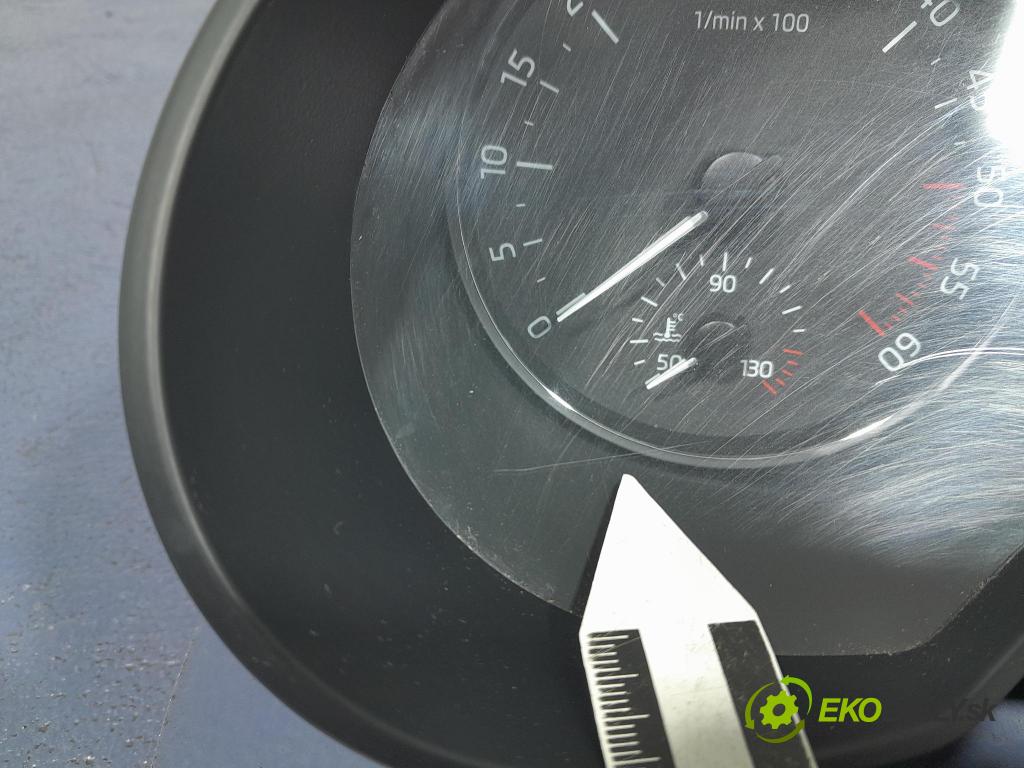 Skoda Octavia 2016 Přístrojová deska 5E0920781B