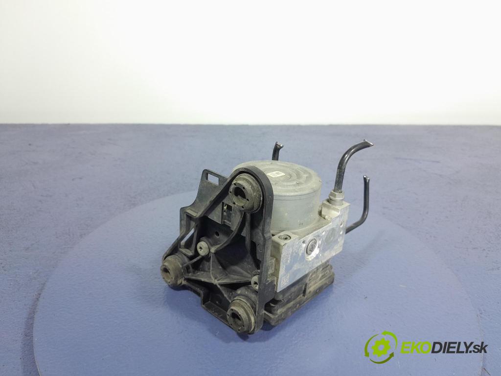 Skoda Octavia 2016 čerpadlo ABS x 3Q0614517T