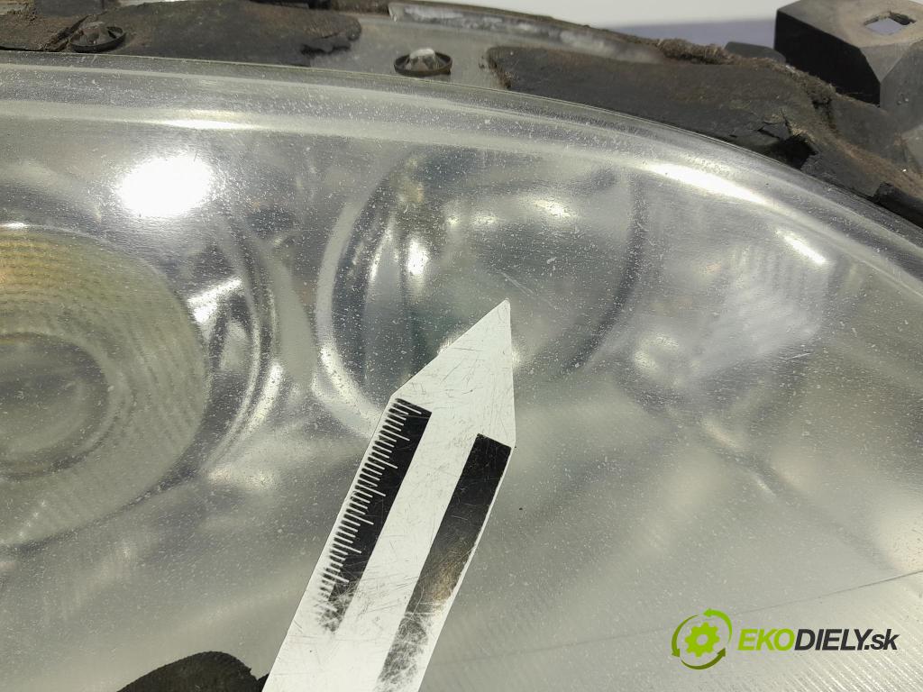 Ford Mondeo 2005 Reflektor: v pravo: 1S71-13005-CL