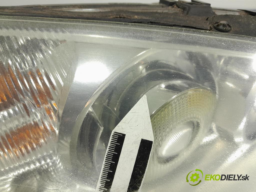 Ford Mondeo 2005 Reflektor: v pravo: 1S71-13005-CL