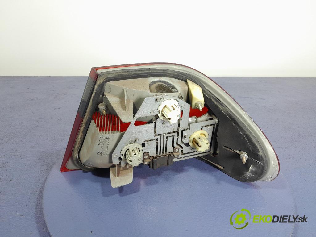 Mercedes E-klasa 1999 světlo Zad: levá Mimo: A2108208164