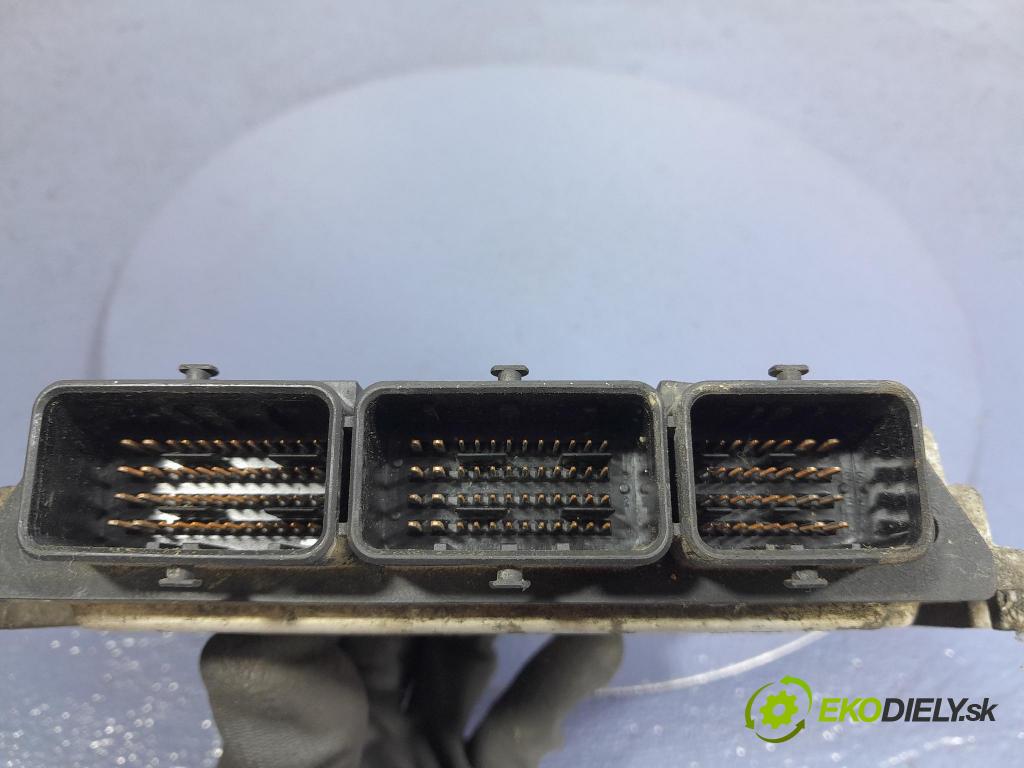 Renault Master 2007 riadiaca jednotka Motor: 8200635663