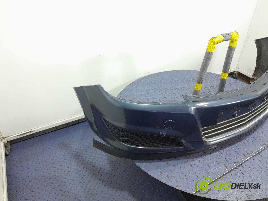 Opel Astra 2008 nárazník před