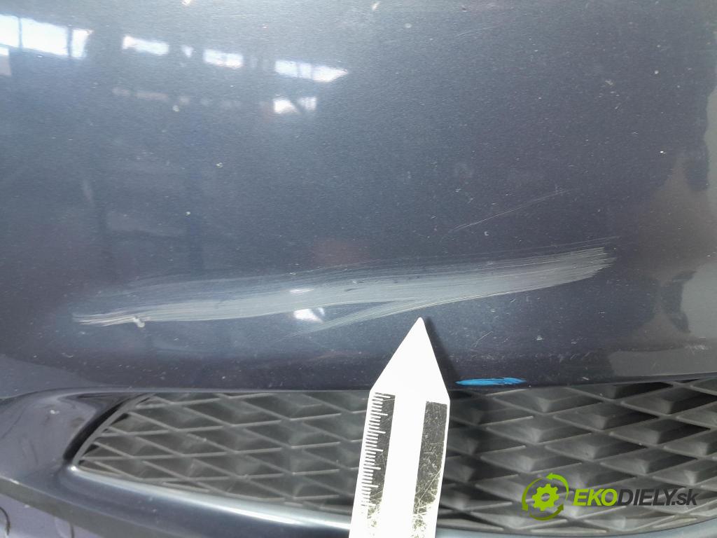 Opel Astra 2008 nárazník před