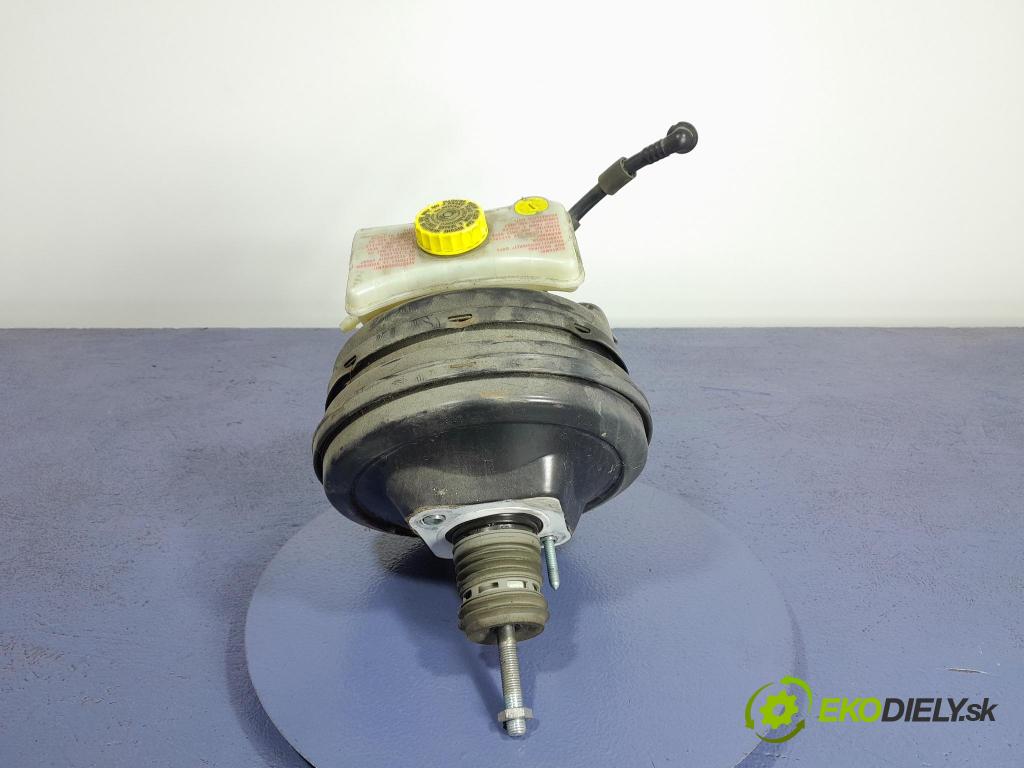 Audi A6 2005 servo Brzdní: 4F0612105G