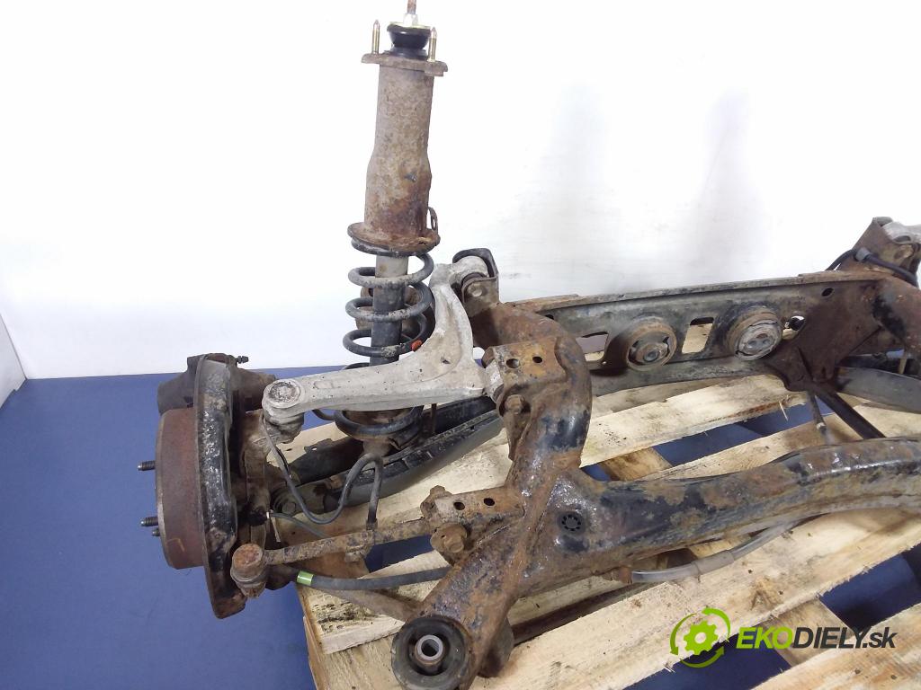 Lexus GS 1998 výztuha Pozastavenia: Zad: 01