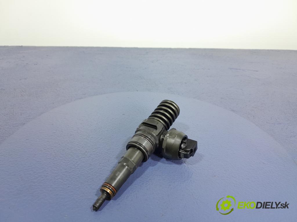 Seat Alhambra 2006 vstřikovač 038130073B