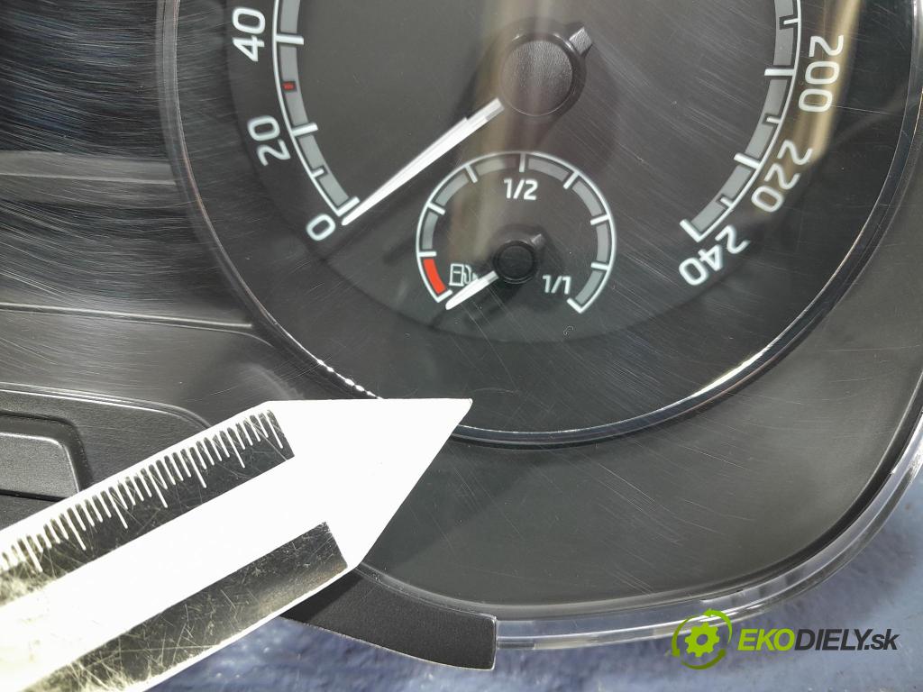 Skoda Rapid 2017 prístrojovka/ budíky 5JA920740B