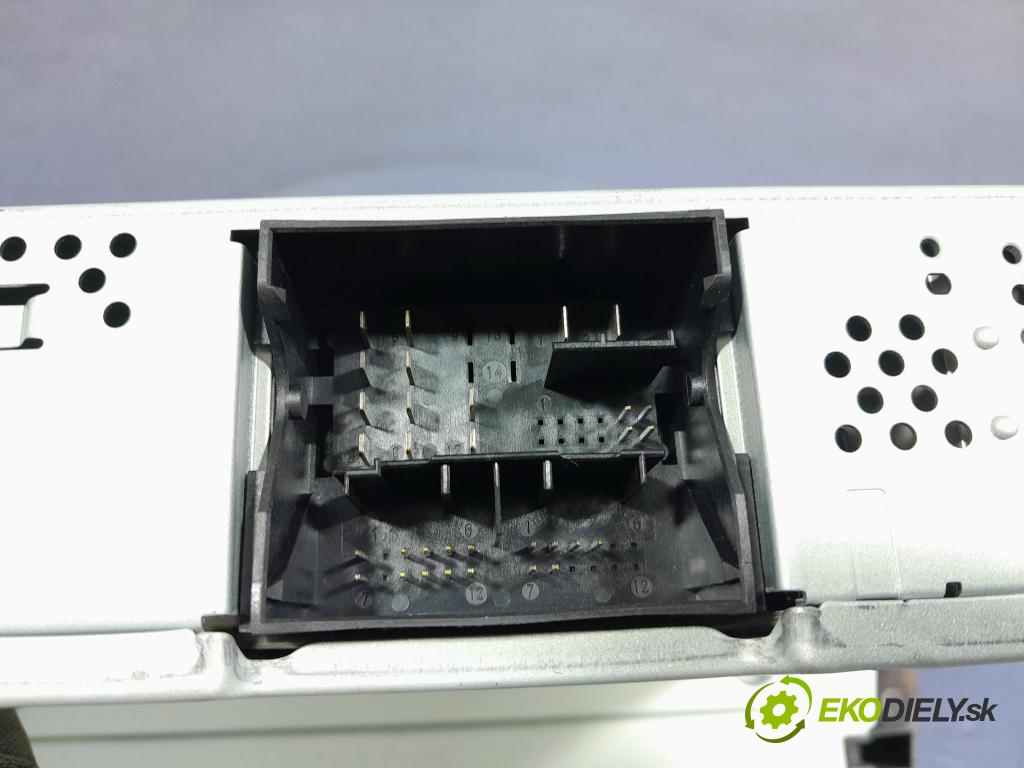 Skoda Rapid 2017 Radio I Navigace: 5JA035871C