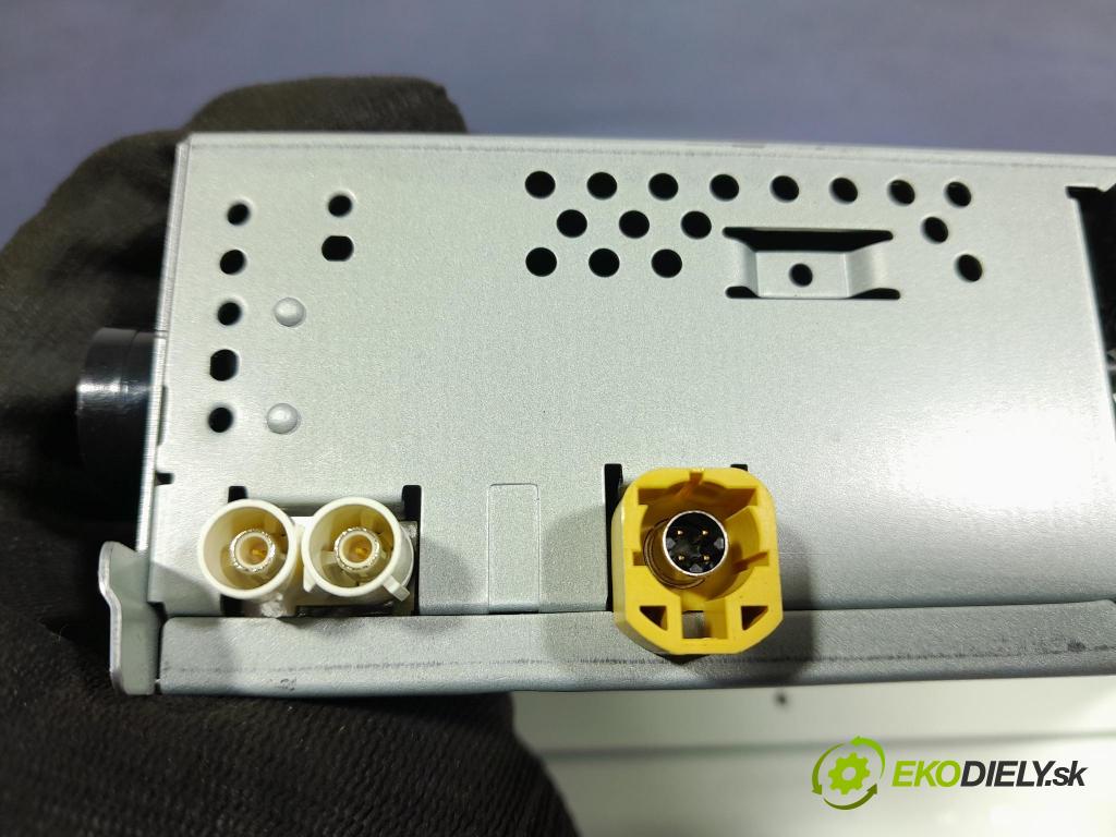 Skoda Rapid 2017 Radio I Navigace: 5JA035871C