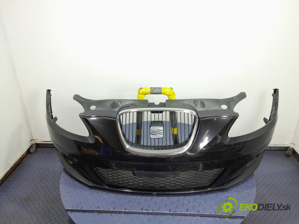 Seat Leon 2011 nárazník před