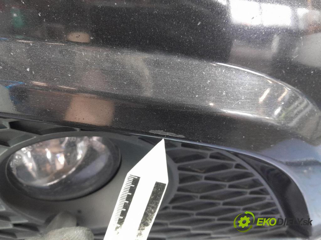 Seat Leon 2011 nárazník před