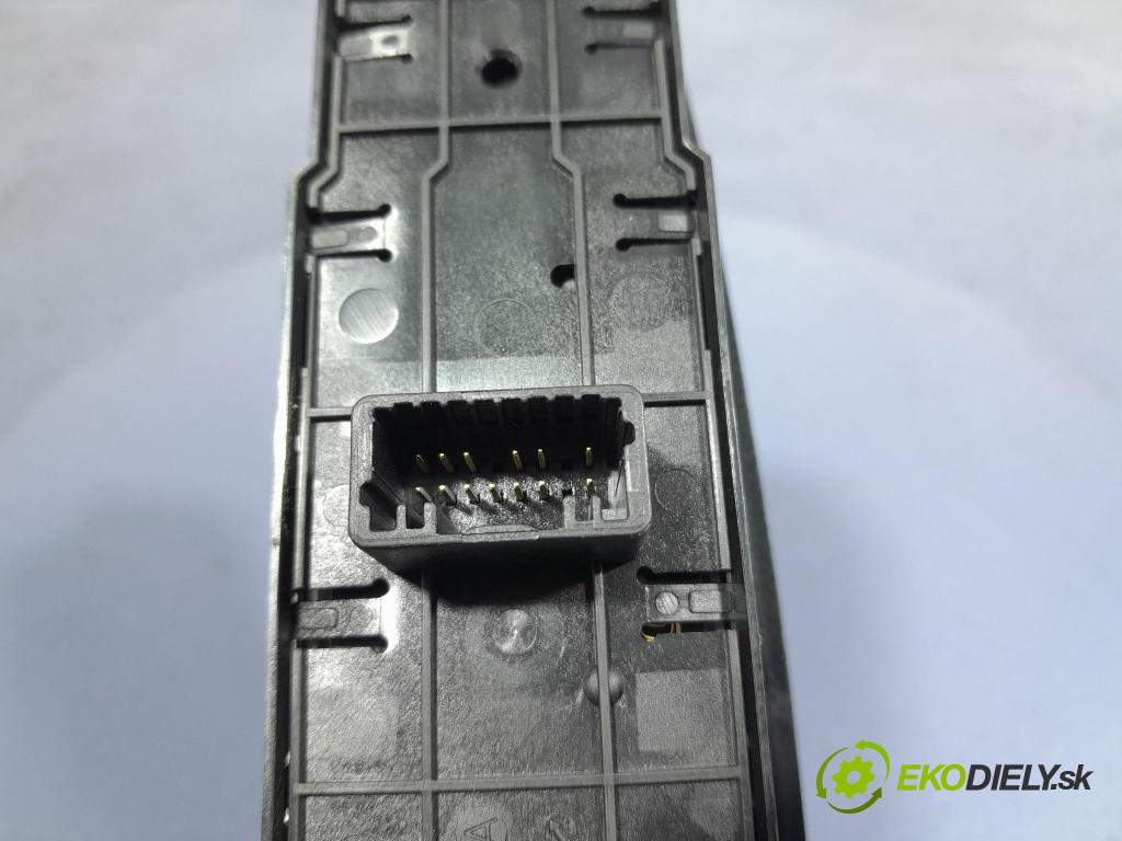 Renault Megane SCENIC III 2015 Přepínač Sklenka: 809610016R