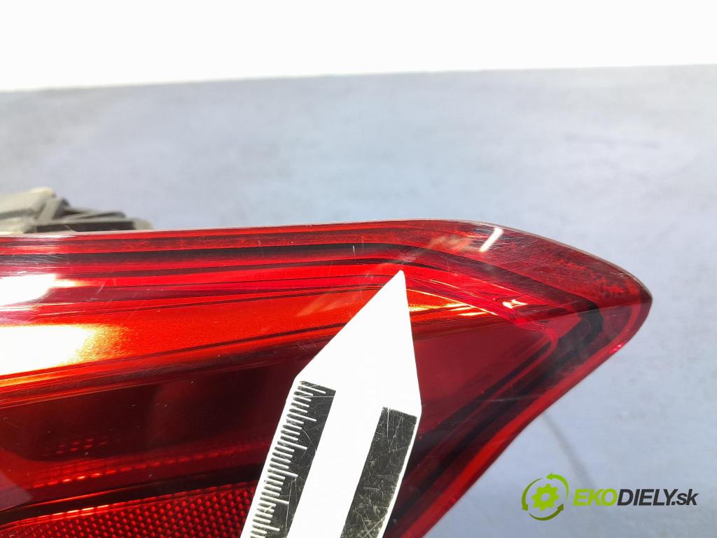 Seat Arona 2022 světlo Zad: Práva: Mimo: 6F9945096B