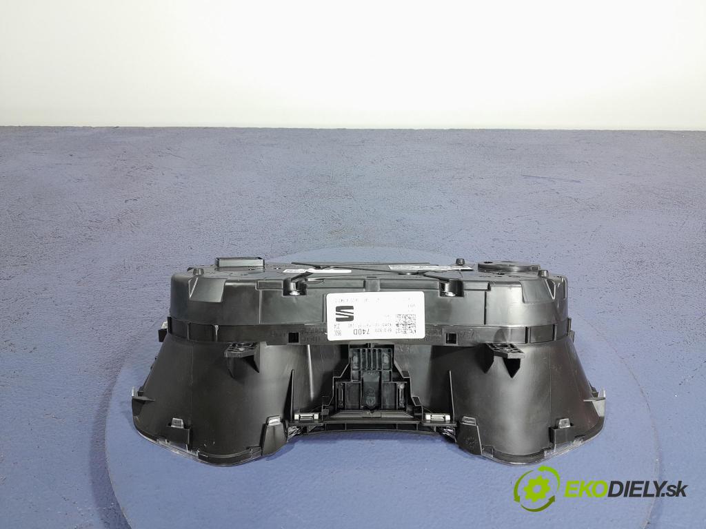 Seat Arona 2022 prístrojovka/ budíky 6F0920740D