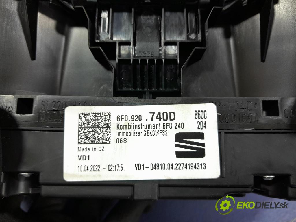 Seat Arona 2022 prístrojovka/ budíky 6F0920740D