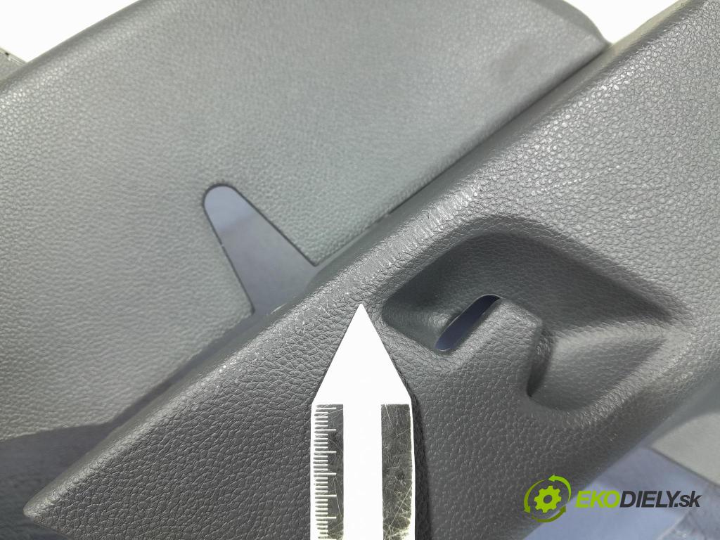 Seat Arona 2022 Tapacír: kufr 6F9867428E
