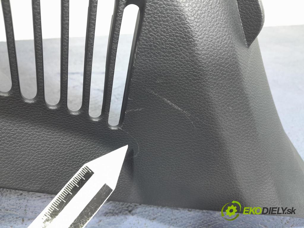 Seat Arona 2022 Tapacír: kufr 6F9867428E