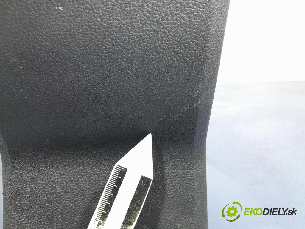 Seat Arona 2022 loketní opěrka 6F0864207AH