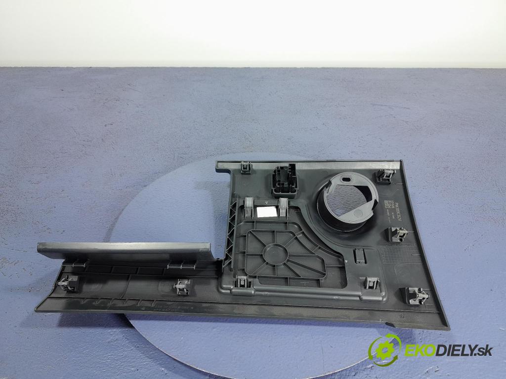 Seat Arona 2022 kryt Plast: Interiéry: 6F1858366C