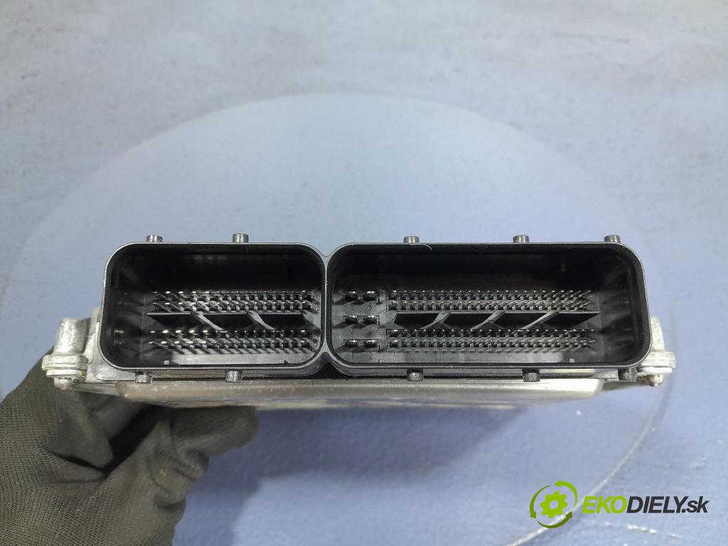 Seat Arona 2022 riadiaca jednotka Motor: 05C907394D